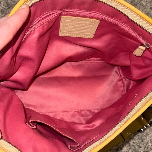 COACH Vintage Colorful Pastel Patchwork Shoulder Bag With Original Hangtags - Picture 6 of 17